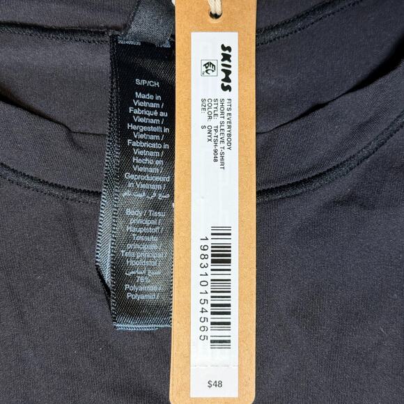 Skims Fits Everybody T-Shirt NWT - S - Onyx - Picture 3 of 3